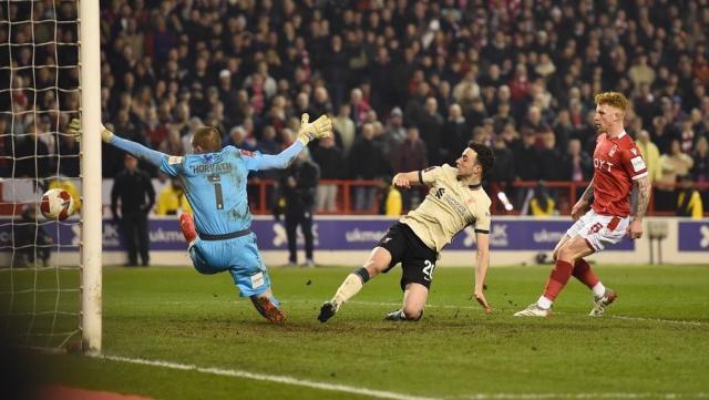 贝博体育-【足总杯】若塔制胜菲米失单刀 利物浦1-0森林进4强